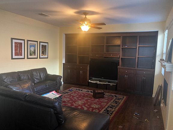 3rd image of 39628 Parkview Dr