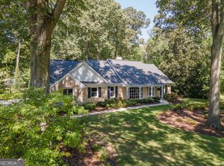 405 Golf View Dr, Peachtree City, GA 30269