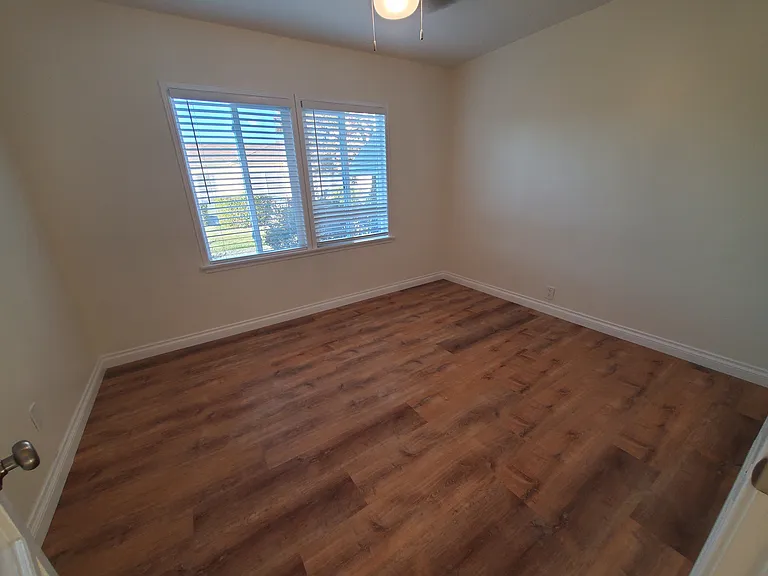 4812 N Lakewood Blvd #4812 — Photo 14
