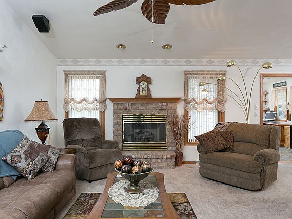 Living Room w/ Fireplace