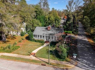 2600 Hazelwood Dr, Raleigh, NC 27608