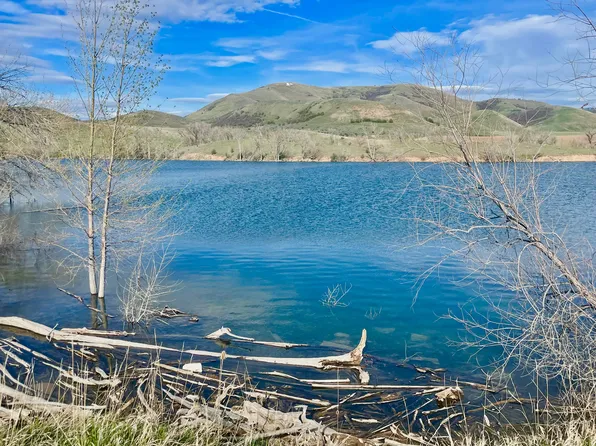 701 N 2200 E, Preston, ID 83263