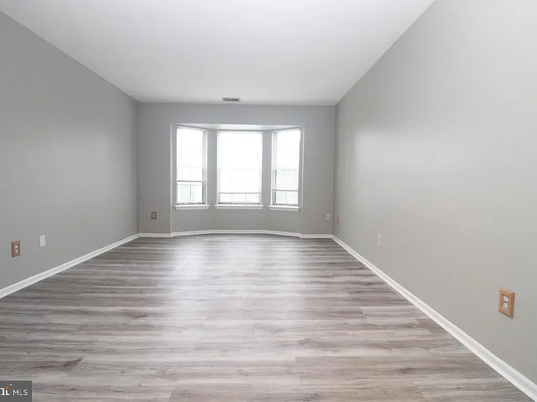 262 Andover Pl — Photo 14