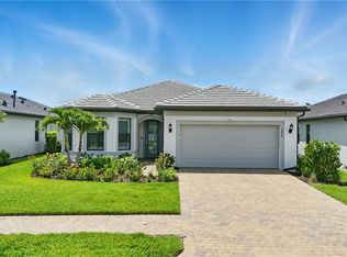1870 Amador Ct, Naples, FL 34120