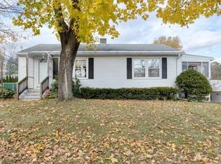 6 Stephens Rd, Leominster, MA 01453