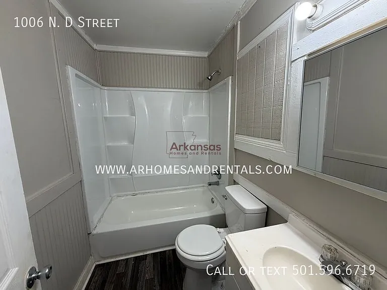 1006 N D St — Photo 7