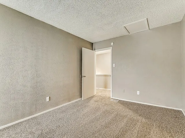 Pinewoods Apartments — Photo 12