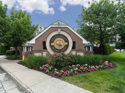 492 Fulton Ct #492, West New York, NJ, 07093