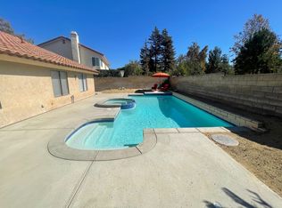 12406 Spring Creek Rd, Moorpark, CA 93021