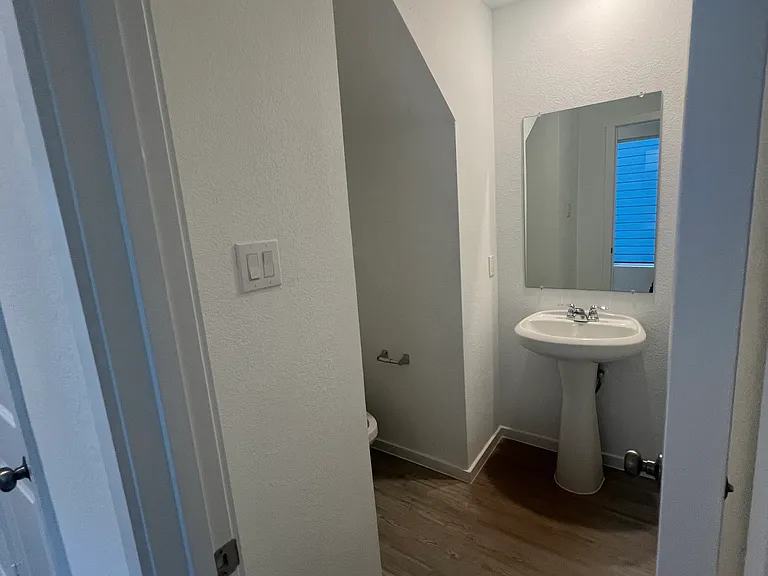 6809 Bramblewood Dr — Photo 7