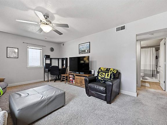 4th image of 200 Grandview Ct #205