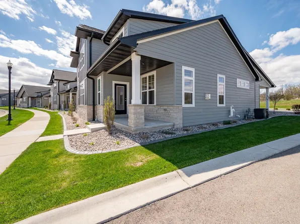 2812 Elm Tree Hl, Green Bay, WI 54313