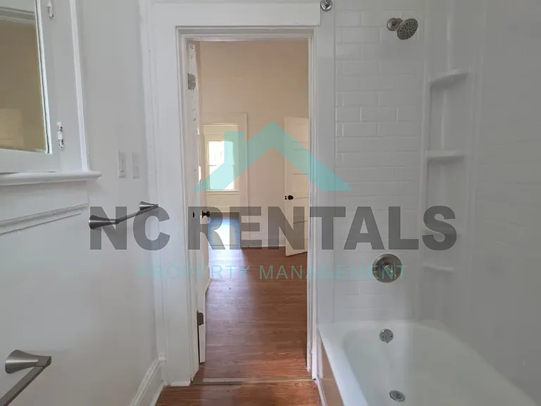 806 Long Ave — Photo 17
