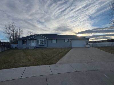 1328 Alpine Dr, Great Falls, MT, 59404