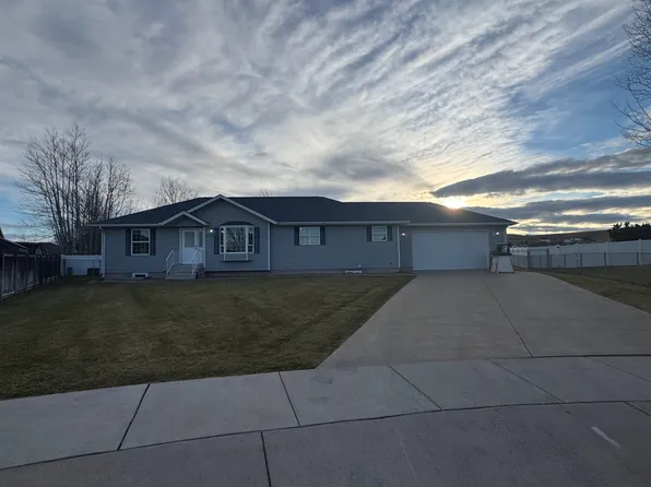 1328 Alpine Dr, Great Falls, MT 59404
