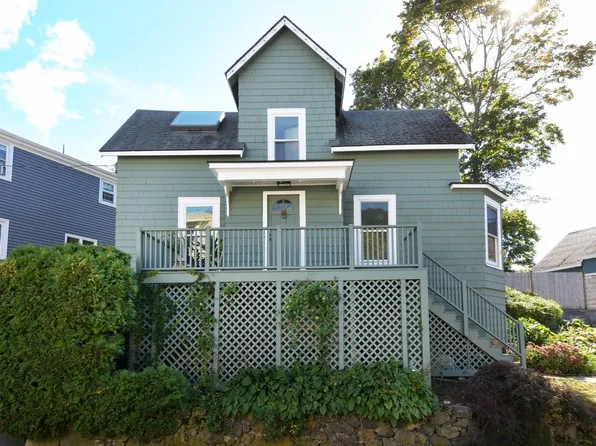 57 Roy St, Swampscott, MA 01907