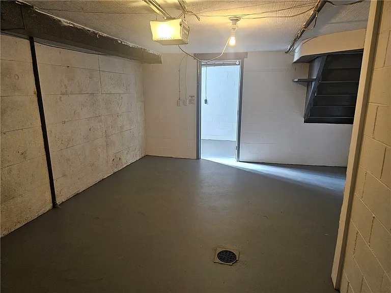 812 Westbury Rd #B — Photo 27