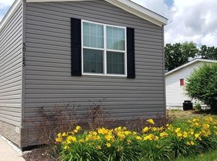 50185 Bronte Dr W, Shelby Township, MI 48315