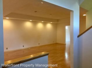 820A Oceanway St, Seaside, OR 97138