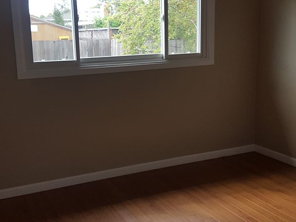 5th image of 671 Santa Paula Ave