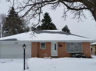 4407 Brendenwood Rd, Rockford, IL 61107