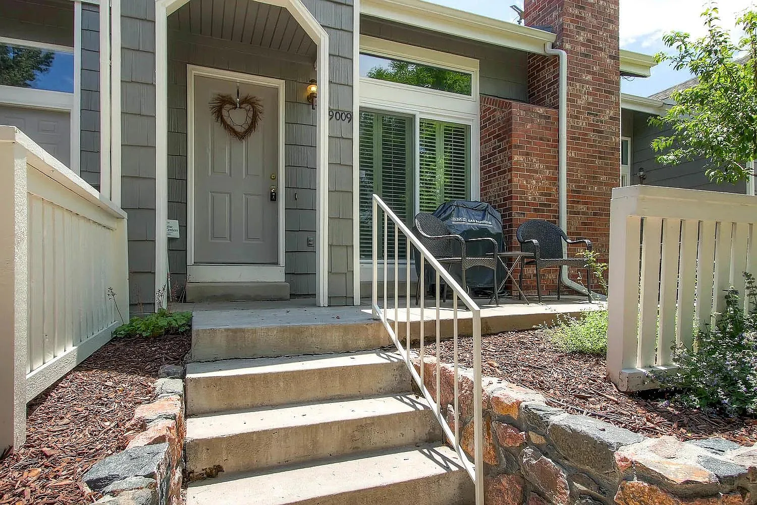 2 bed, 2153 sqft, $2,295 — Photo 1