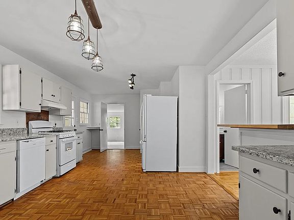 5th image of 3705 Kirby Dr
