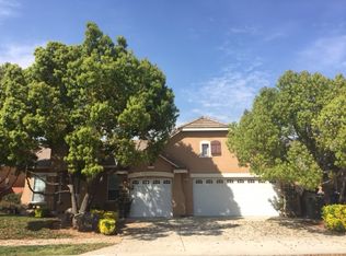 2887 Browning Ave, Clovis, CA 93611