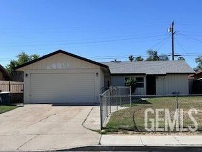 1913 Custer Ave, Bakersfield, CA, 93304