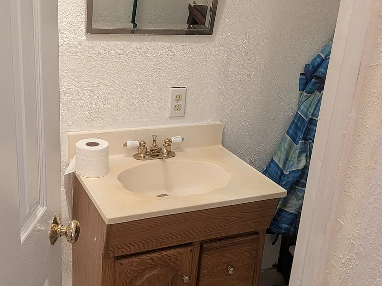 823 Maple St #2 — Photo 55