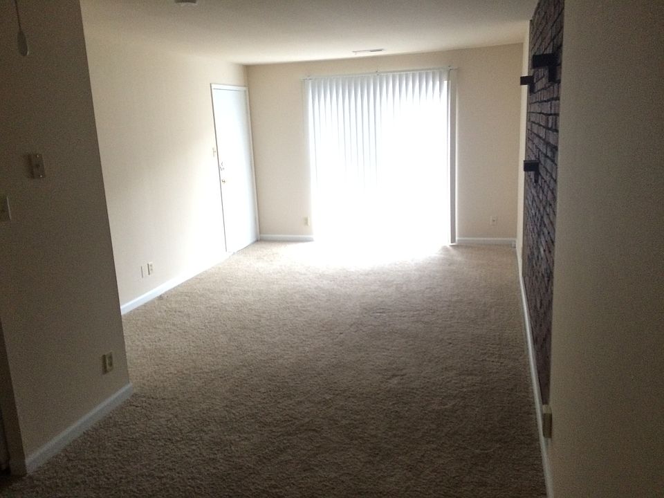Standing in dining nook, looking towards balcony