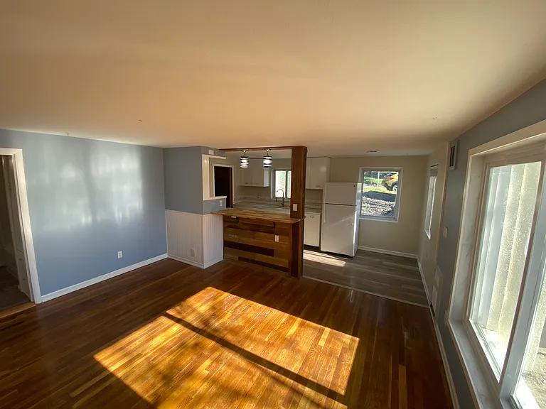 828 W 11th Ave — Photo 7