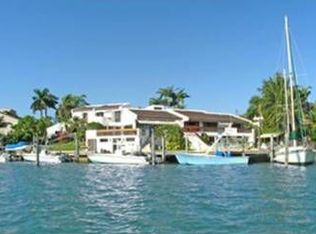 20 Harbor Point, Key Biscayne, FL 33149