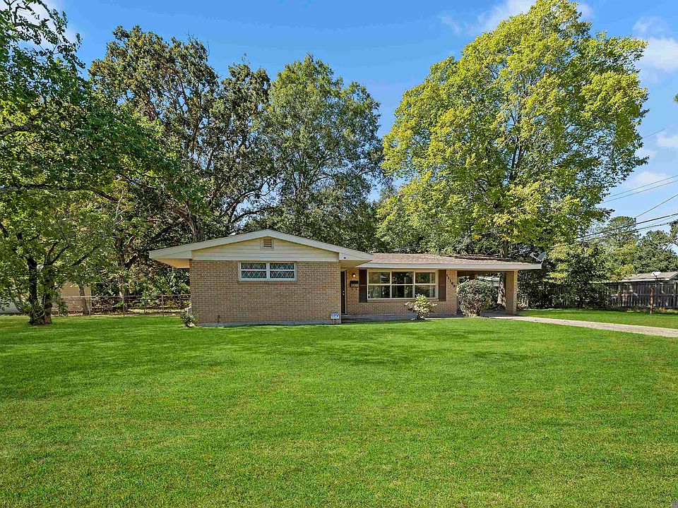 1st image of 11165 Black Oak Dr