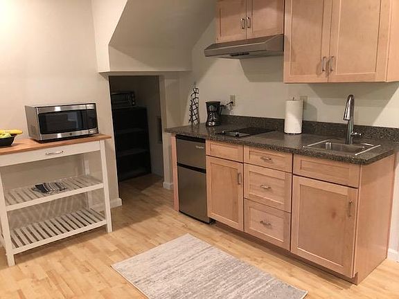 2nd image of 15313 SE 49th Pl