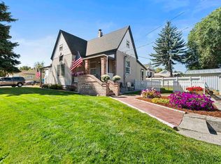 506 10th St, Davenport, WA 99122
