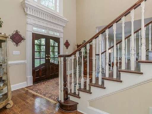 3rd image of 129 Sweetwater Oaks