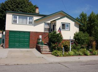 54 Quebec Rd, Island Park, NY 11558