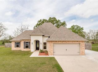 52323 Autumnleaf Dr, Loranger, LA 70446