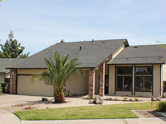 2nd image of 9108 Sandringham Ct