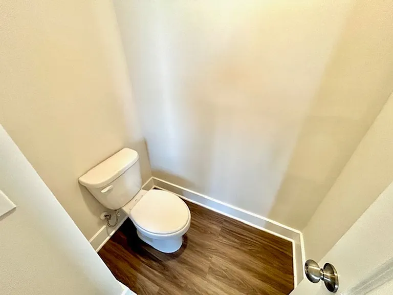 115 Hutchinson Rd — Photo 41