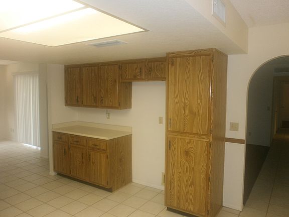 3rd image of 4981 W Villa Rita Dr