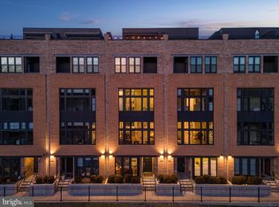 4572 Riverside Way, Philadelphia, PA 19127