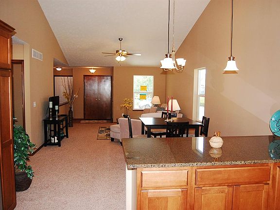3rd image of 5512 Barrington Ct