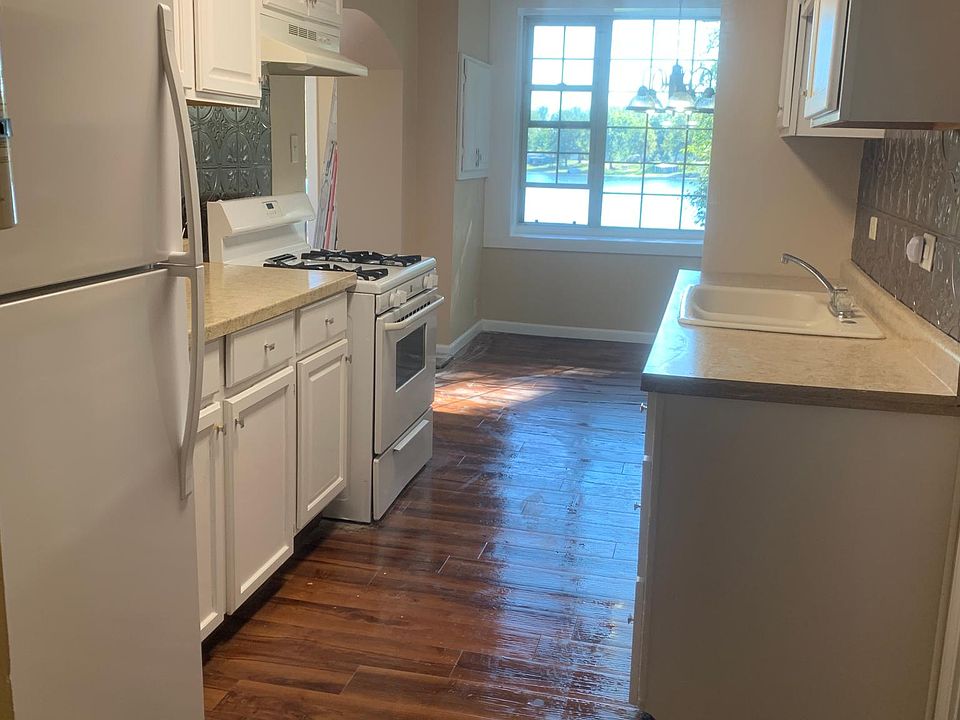 1355 W Main St APT D, Pleasant Lake, IN 46779 Zillow