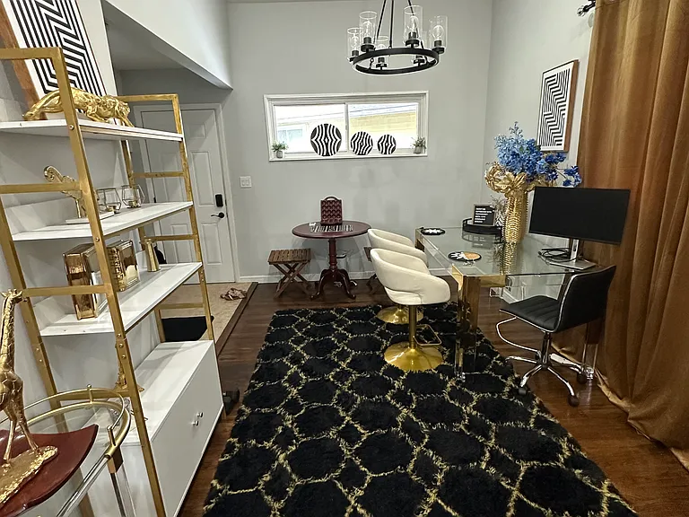 902 Phylen Ct — Photo 4