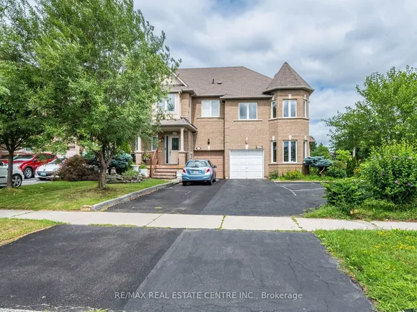 629 Lumberton Cres, Mississauga, ON L4Z 3Z5