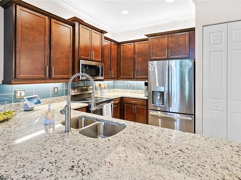 12016 Five Waters Cir — Photo 11