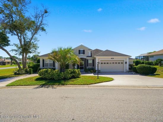 8396 Fair Hill Dr, Weeki Wachee, FL 34613