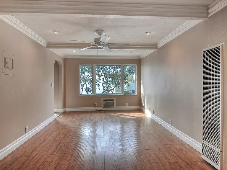 The Villas of Laguna Beach — Photo 8